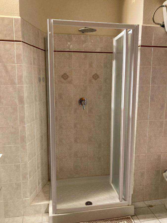 Great Studio Apartment In The Heart Of К'янні Екстер'єр фото